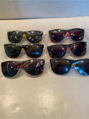 NIP Set of 7 Kids Sunglasses